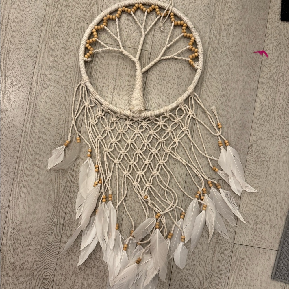Elegant Cream Dreamcatcher with Tree Design
